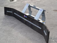 Rubber yard scraper Qmac RUBBERSCHUIF EURO 3.20