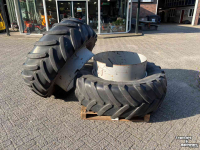 Wheels, Tyres, Rims & Dual spacers Michelin 540/65R34 Dubbelucht