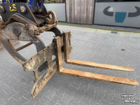 Excavator mobile Komatsu PW180-10