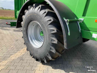Manure spreader  Sipma 800 Tajafun  mestverspreider