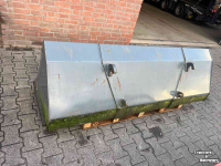 Front-end loader bucket / Front loader bucket  voorlader bak