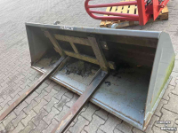 Front-end loader bucket / Front loader bucket  voorlader bak