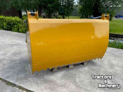 Silage cutting bucket Mammut SC220H