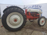 Tractor Ford Dearborn 8n