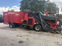 Self-propelled feed mixer Trioliet Triotrac 2-2000