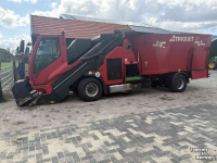 Self-propelled feed mixer Trioliet Triotrac 2-2000