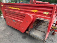 Self-propelled feed mixer Schuitemaker Amigo 20 zelfladend en voordoseerband