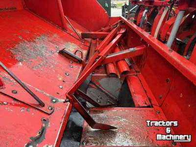 Potato planter Kverneland kverneland un 3100
