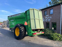 Manure spreader Joskin Tornado 3