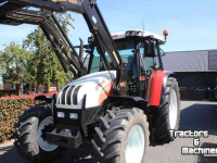 Tractor Steyr met voorlader