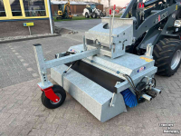Sweeper M-Sweep HSTV 600 150 veegmachine Giant nieuw