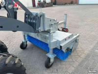 Sweeper M-Sweep HSTV 600 150 veegmachine Giant nieuw