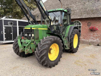 Tractor John Deere 6810