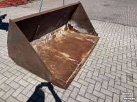 Loading buckets Merlo Volumebak