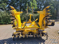 Cornhead New Holland 600 SFI