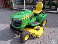 Ride-on mower John Deere X750