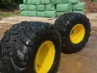 Wheels, Tyres, Rims & Dual spacers Alliance 650/50R22.5