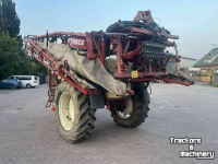 Fieldsprayer pull-type Hardi Commander Twin Force