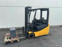 Forklift Jungheinrich EFG216K heftruck elektrisch 1500 kg