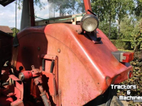 Tractor International met stuurbekrachtiging en kruip