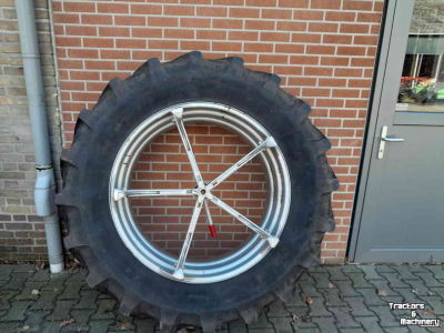 Wheels, Tyres, Rims & Dual spacers Michelin 16,9r38