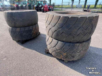 Wheels, Tyres, Rims & Dual spacers Good Year Unisteel 600/65R25 Tubeless