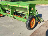 Seed drill Amazone D8-30 super