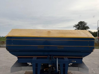 Fertilizer spreader Bogballe M2W D Kunstmeststrooier