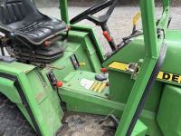 Horticultural Tractors John Deere 855 Diesel met maaidek en cabine
