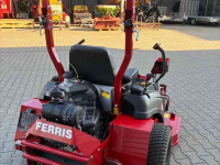 Ride-on mower Ferris ISX2200 / 61" Zero Turn zitmaaier met wegverlichting