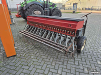 Seed drill Roger Zaaimachine