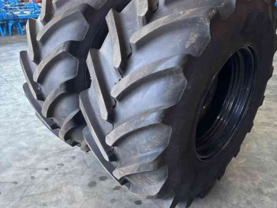 Wheels, Tyres, Rims & Dual spacers Bridgestone VF 600/65r28 VF 710/70r38