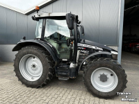 Tractor Massey Ferguson 5713-S Dyna-4