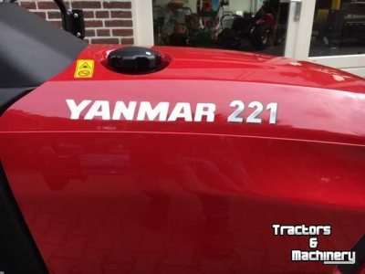 Horticultural Tractors Yanmar SA 221 4wd HST  Nieuw op voorraad