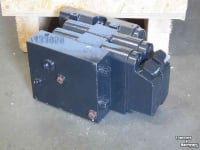 Tractor New Holland Midmount ventielenblok - 2 elektrische ventielen - CNH - 84230200 / 47433959