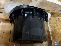 Tractor New Holland Vooras - NewH T7 HD / Case-IH OPTUM / Steyr  TERRUS Parts no:47676815