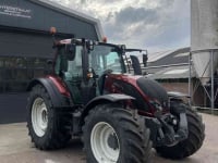 Tractor Valtra N174