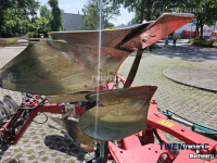 Ploughs Kverneland LB KKLB-100-300 Wentelploeg met vorenpakker