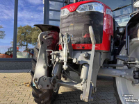 Tractor Massey Ferguson 5711M Dyna- 4 met kruipbak en Trimble voorbereid
