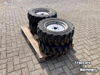 Wheels, Tyres, Rims & Dual spacers Weidemann BKT + Trelleborg 27x8.50-15 Banden