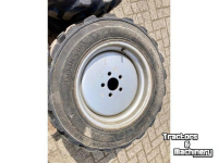 Wheels, Tyres, Rims & Dual spacers Weidemann BKT + Trelleborg 27x8.50-15 Banden