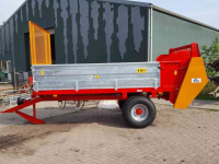 Manure spreader  Mestverspreider 4 Ton