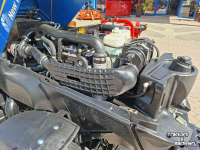 Tractor New Holland TRACTOR T4020V ROPS 4WD