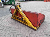 Tractor tipping boxes Peecon 180 grondbak hydr vergrendeling gebruikt