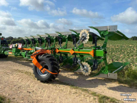 Ploughs Amazone Tyrok 400 OL V 7+1 100