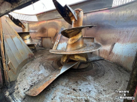 Self-propelled feed mixer BVL Van Lengerich Voermengwagen VMIX plus 20 2S met extra verhoging 24 m3