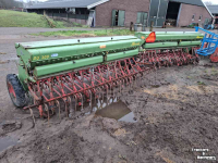 Seed drill Hassia DU 300 Zaaimachine