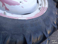 Wheels, Tyres, Rims & Dual spacers Kleber cultuurwielen 300/95/46 en 270/95/32