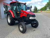 Tractor Case-IH Farmall 95A