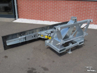 Rubber yard scraper  Rubberschuif, vuilschuif, terreinschuif, sneeuwschuif, mestschuif